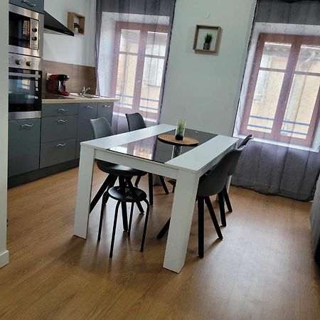 Charmant T3 Avec Terrasse Carcassonne Dış mekan fotoğraf